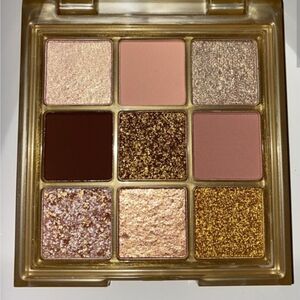 Huda Beauty - Gold Obsession eyeshadow palette